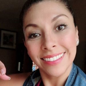 Meet your Posher, Ana